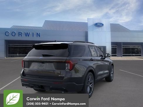 New 2026 Ford Explorer ST-Line w/ ST-Line Street Pack AWD/4WD image 8