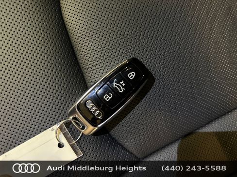 Used 2026 Audi Q7 2.0T Premium AWD/4WD image 33