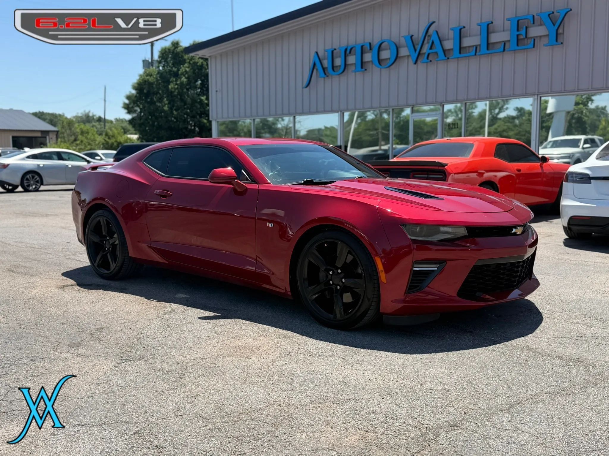 Used 2018 Chevrolet Camaro SS RWD image 1