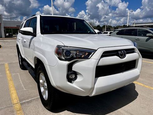 Used 2024 Toyota 4Runner SR5 Premium w/ Moonroof Package AWD/4WD image 1