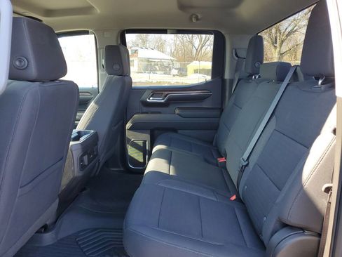 Used 2023 Chevrolet Silverado 1500 LT Trail Boss w/ Protection Package image 27