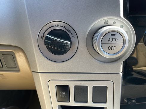 Used 2008 Toyota Tundra Limited AWD/4WD image 19