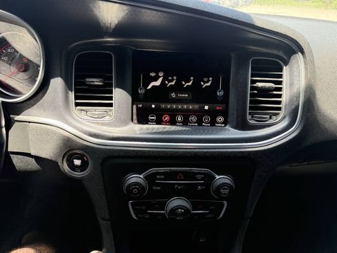 Used 2018 Dodge Charger R/T RWD image 25