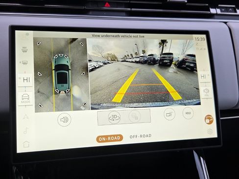 New 2025 Land Rover Range Rover Sport SE image 26