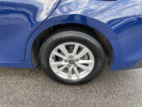 Used 2025 Toyota Camry LE w/ Convenience Package image 10