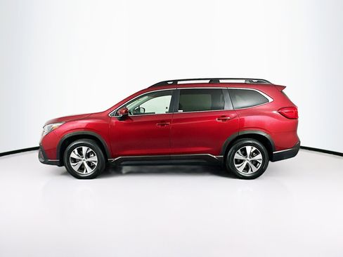 Used 2025 Subaru Ascent Premium image 4