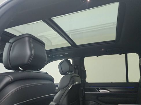 New 2026 Jeep Grand Wagoneer L Summit AWD/4WD image 29