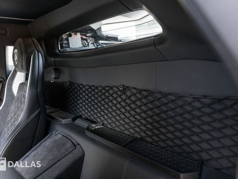 Used 2018 Lamborghini Aventador S image 33