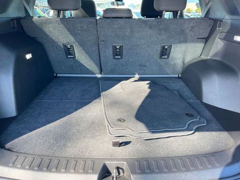 Used 2025 Chevrolet Equinox LT image 31