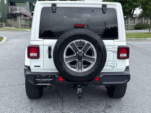 Used 2021 Jeep Wrangler Unlimited Sahara w/ Uconnect 4C Nav & Sound Group AWD/4WD image 7