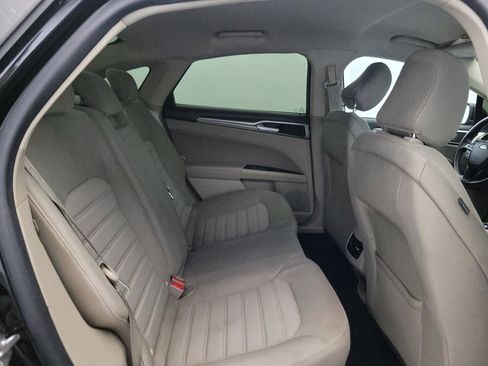 Used 2020 Ford Fusion SE w/ Fleet SE Value Package FWD image 19