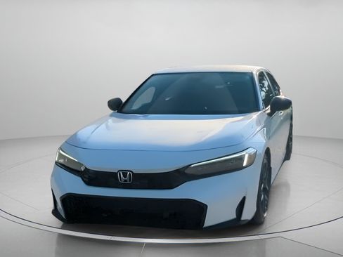 Used 2025 Honda Civic Sport image 10