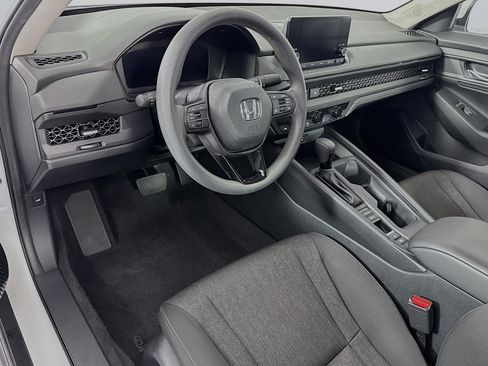 Certified 2023 Honda Accord EX image 9