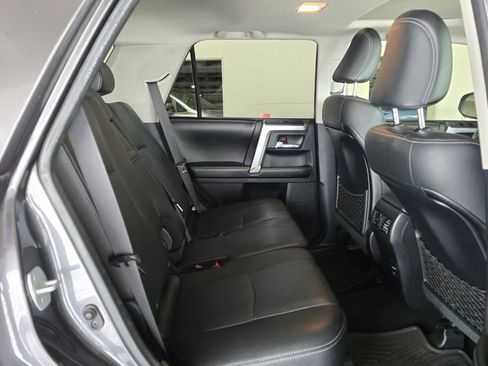 Used 2015 Toyota 4Runner Limited AWD/4WD image 13