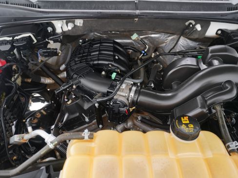 Used 2017 Ford F150 XL w/ XL Power Equipment Group AWD/4WD image 25