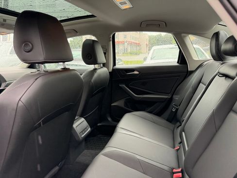Used 2020 Volkswagen Jetta SEL FWD image 27