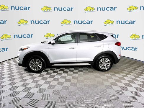 Used 2017 Hyundai Tucson SE AWD/4WD image 4