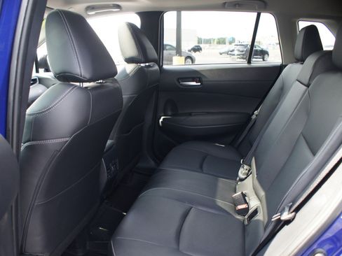 Used 2023 Toyota Corolla Cross XLE w/ Convenience Package FWD image 15