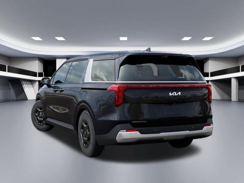 New 2026 Kia Carnival FWD image 4