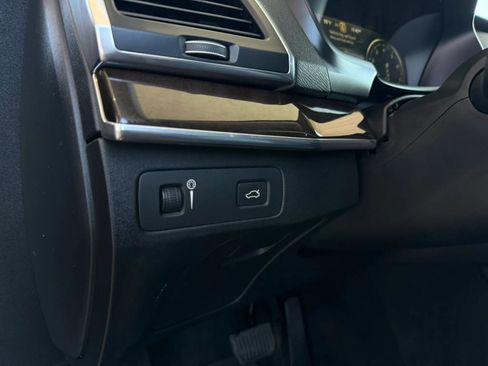 Used 2019 Volvo XC90 T6 Momentum w/ Advanced Package AWD/4WD image 40