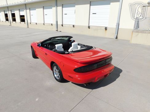 Used 1997 Pontiac Firebird Formula image 24