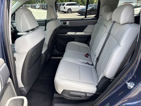 New 2026 Hyundai Santa Fe SEL w/ Tow & Go Package FWD image 12
