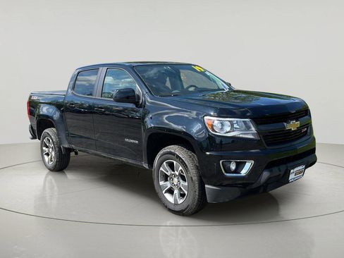 Used 2019 Chevrolet Colorado Z71 AWD/4WD image 1