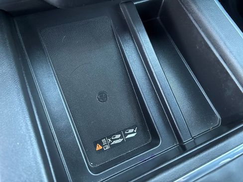 Certified 2023 Chevrolet Silverado 2500 High Country w/ Technology Package image 27