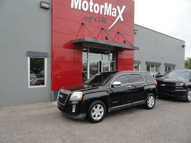 Used 2014 GMC Terrain SLE AWD/4WD image 1