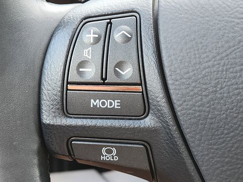 Used 2013 Lexus LS 460 Luxury image 14