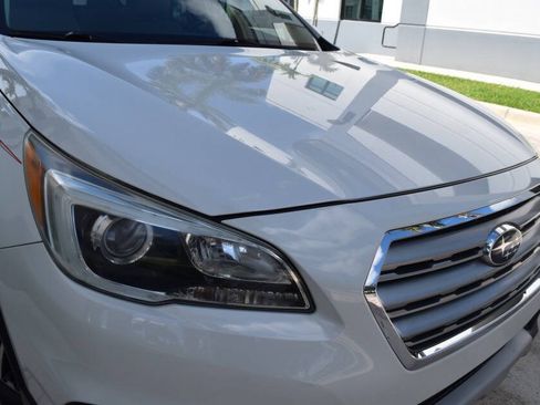 Used 2016 Subaru Outback 2.5i Limited AWD/4WD image 10