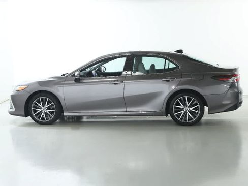 Certified 2023 Toyota Camry XLE w/ Navigation Package FWD image 40