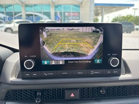Used 2023 Honda CR-V EX image 13