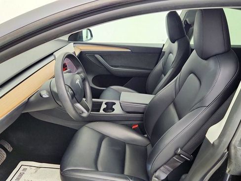 Used 2025 Tesla Model Y Long Range image 24