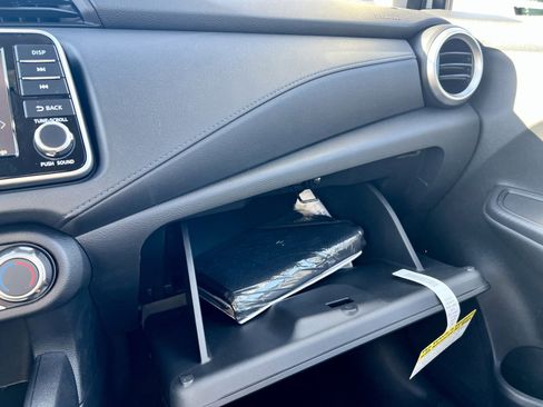 Used 2025 Nissan Versa S w/ S Plus Package image 24