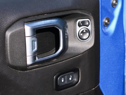 Used 2021 Jeep Gladiator Overland w/ Popular Equipment Package image 15