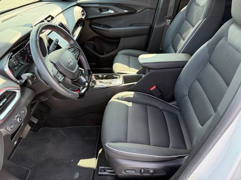 Used 2023 Chevrolet TrailBlazer RS w/ Sun and Liftgate Package AWD/4WD image 10