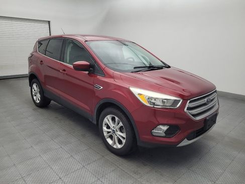 Used 2017 Ford Escape SE w/ SE Cold Weather Package FWD image 13