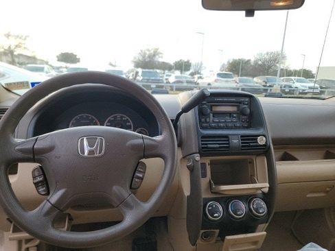 Used 2006 Honda CR-V EX image 12