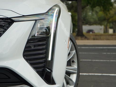 New 2026 Cadillac CT5 Premium Luxury image 2