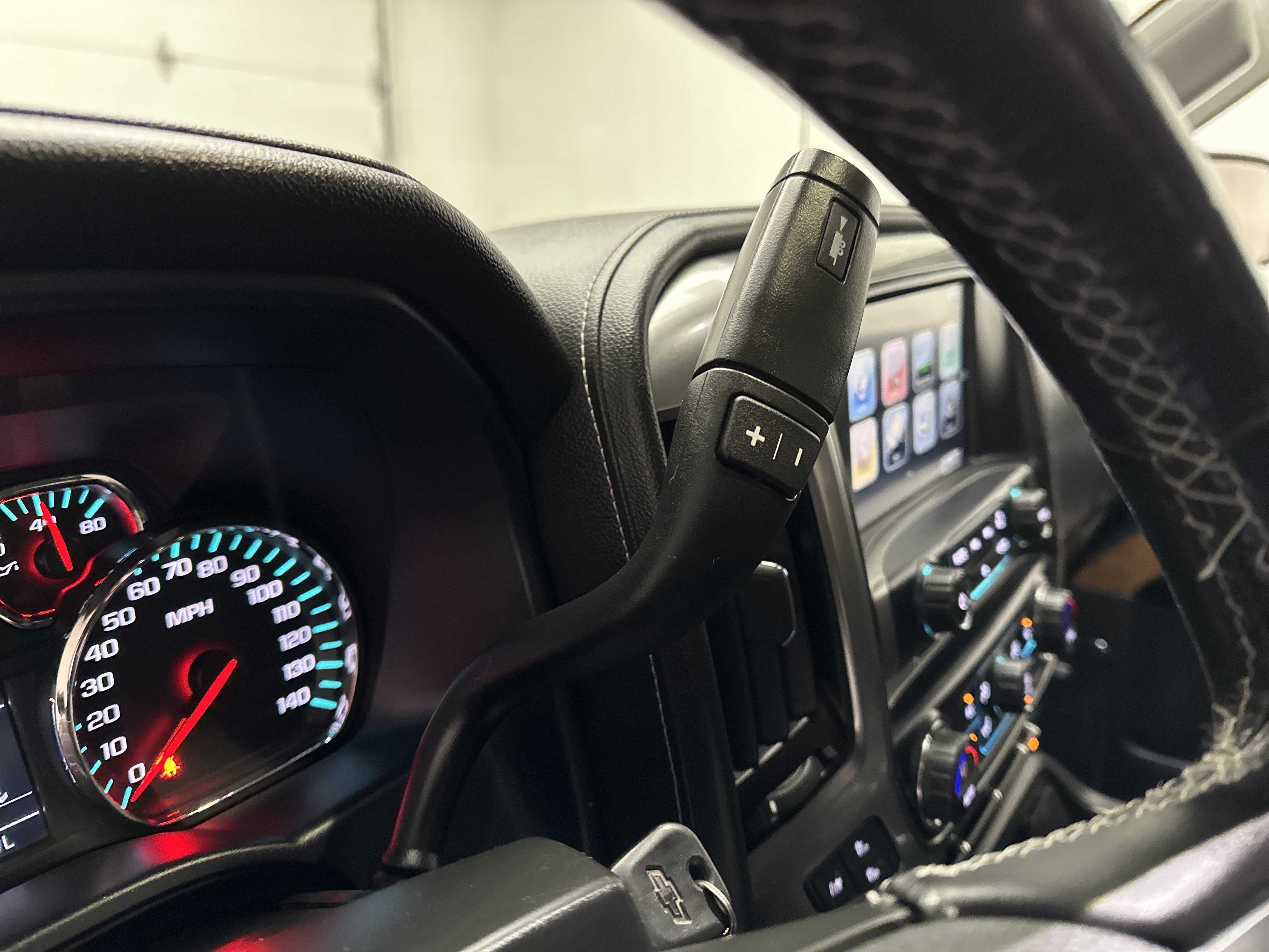 Used 2018 Chevrolet Silverado 1500 LTZ w/ Sport Package AWD/4WD image 40