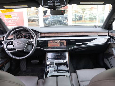 Used 2021 Audi A8 L 4.0T w/ Executive Plus Package image 16