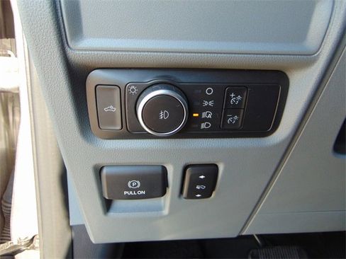 Used 2022 Ford F150 XLT w/ Equipment Group 301A Mid image 19