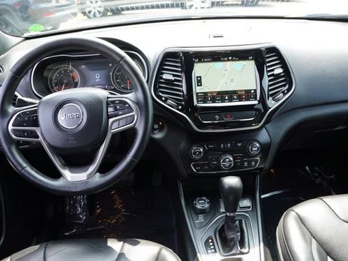 Used 2019 Jeep Cherokee High Altitude AWD/4WD image 18