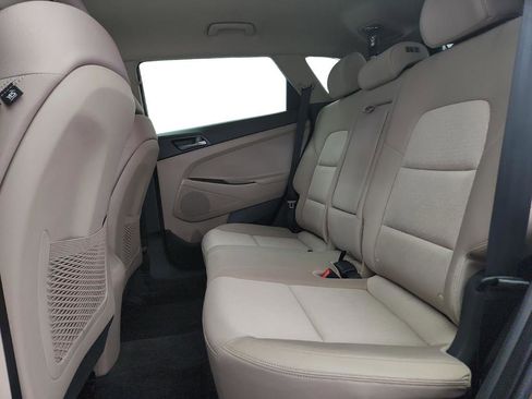 Used 2016 Hyundai Tucson SE w/ Option Group 02 image 19