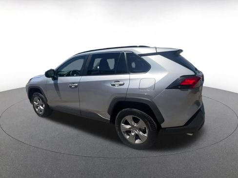 Used 2024 Toyota RAV4 LE AWD/4WD image 15