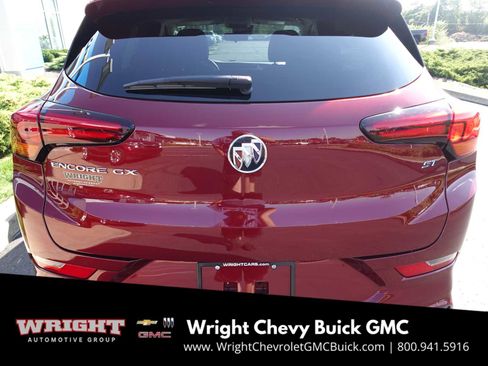 Used 2023 Buick Encore GX Select w/ Sport Touring Package image 4