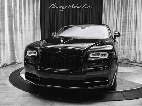 Used 2018 Rolls-Royce Wraith image 2