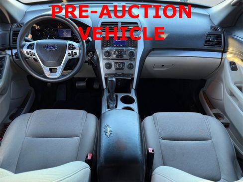 Used 2013 Ford Explorer FWD image 12