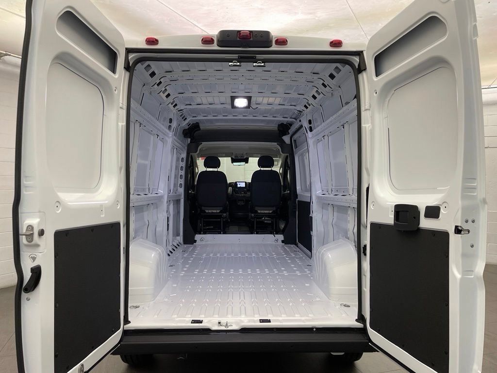 New 2026 RAM ProMaster 2500 w/ Safety Group FWD image 6